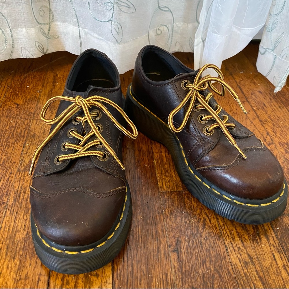 SOLD Dr Martens 8651 oxfords